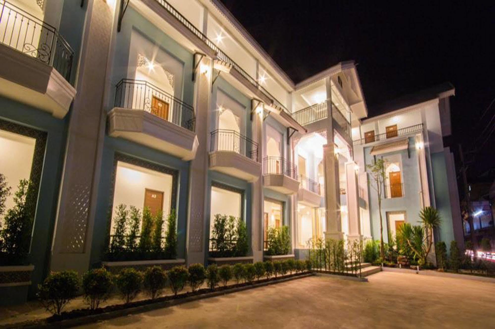 Crystal Nongkhai Hotel Nong Khai Εξωτερικό φωτογραφία