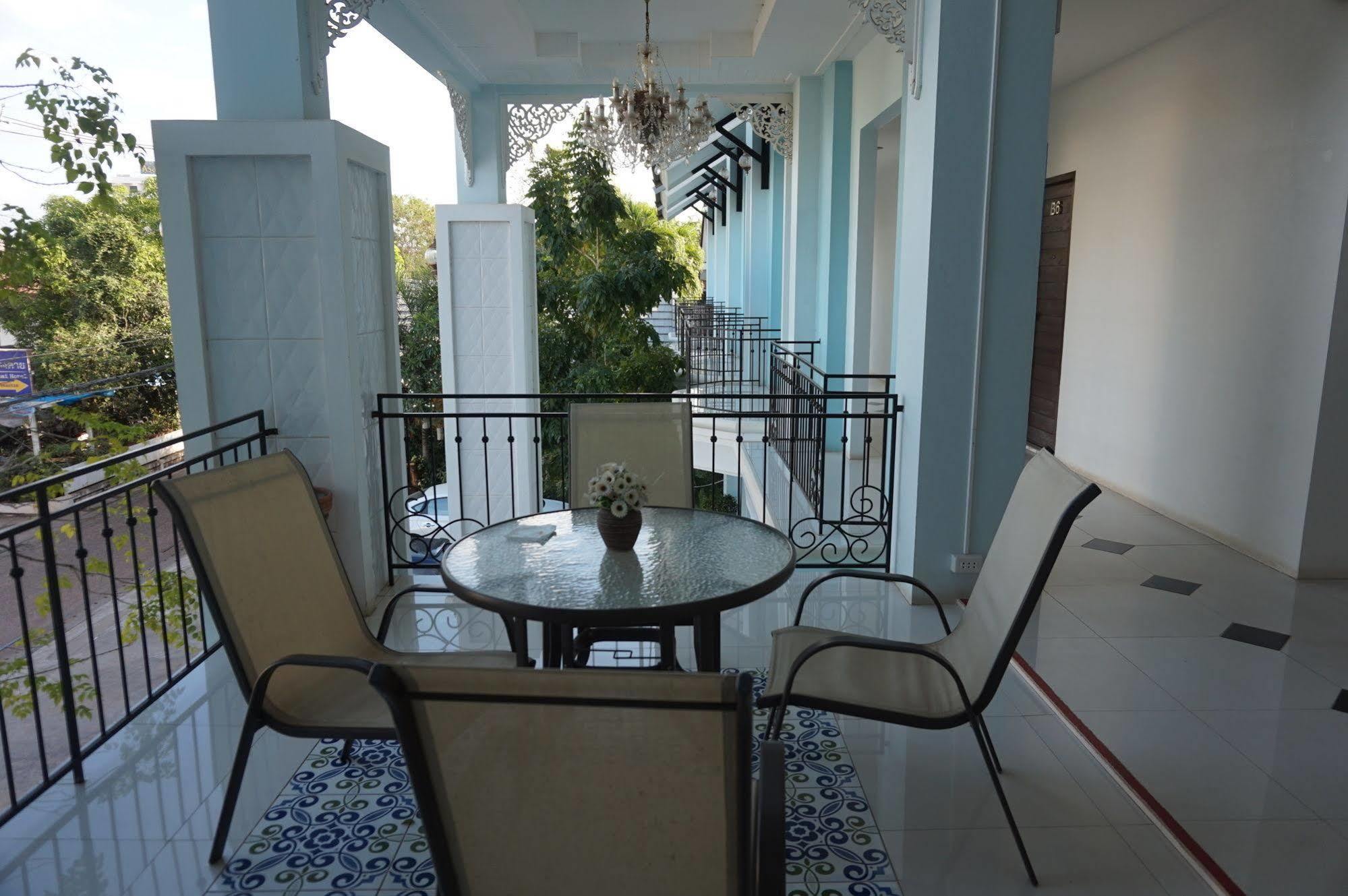 Crystal Nongkhai Hotel Nong Khai Εξωτερικό φωτογραφία
