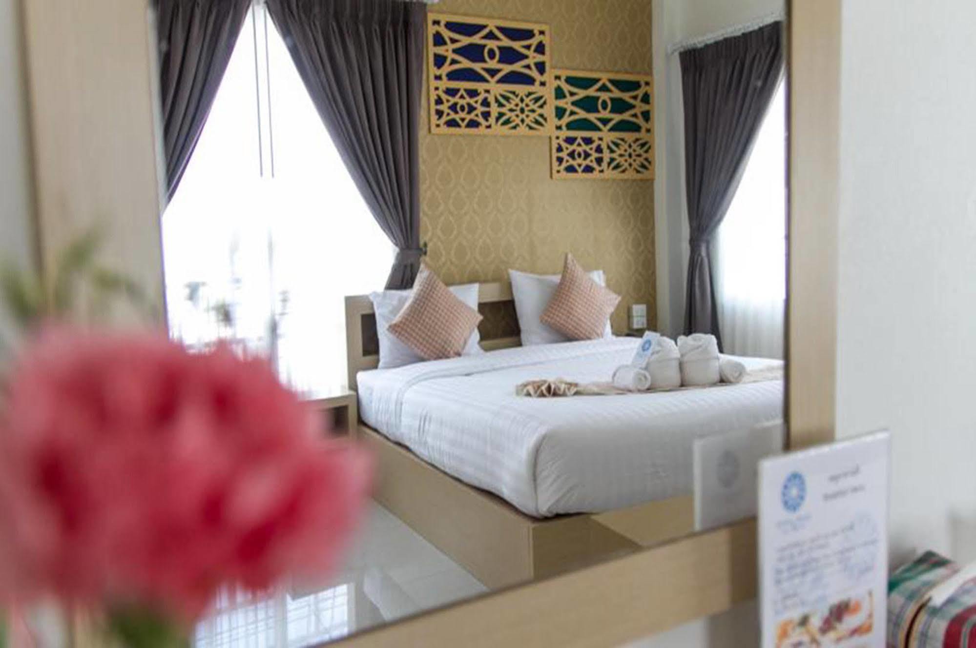 Crystal Nongkhai Hotel Nong Khai Εξωτερικό φωτογραφία